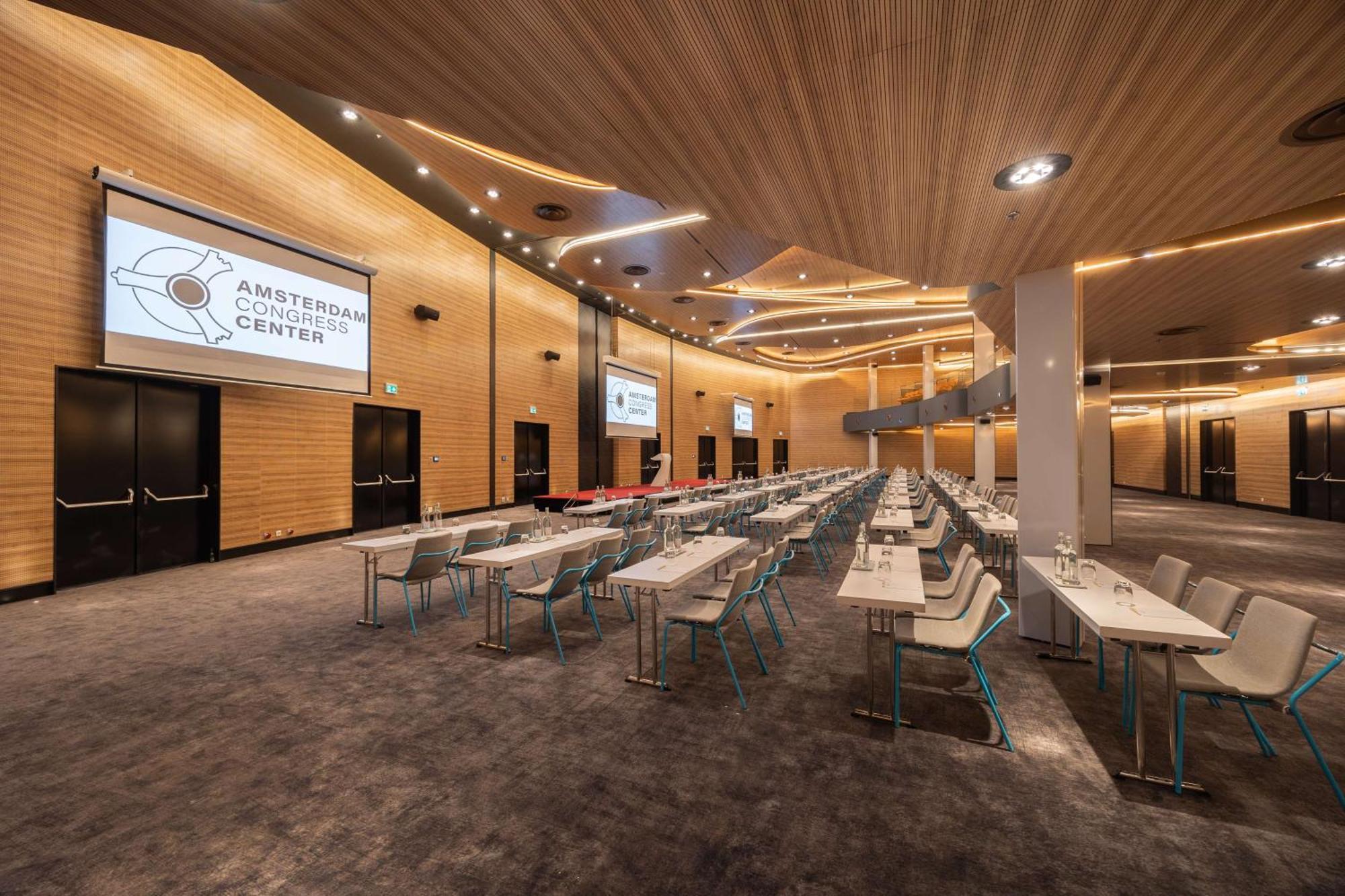 Park Inn By Radisson Amsterdam City West Esterno foto Amsterdam Congress Center