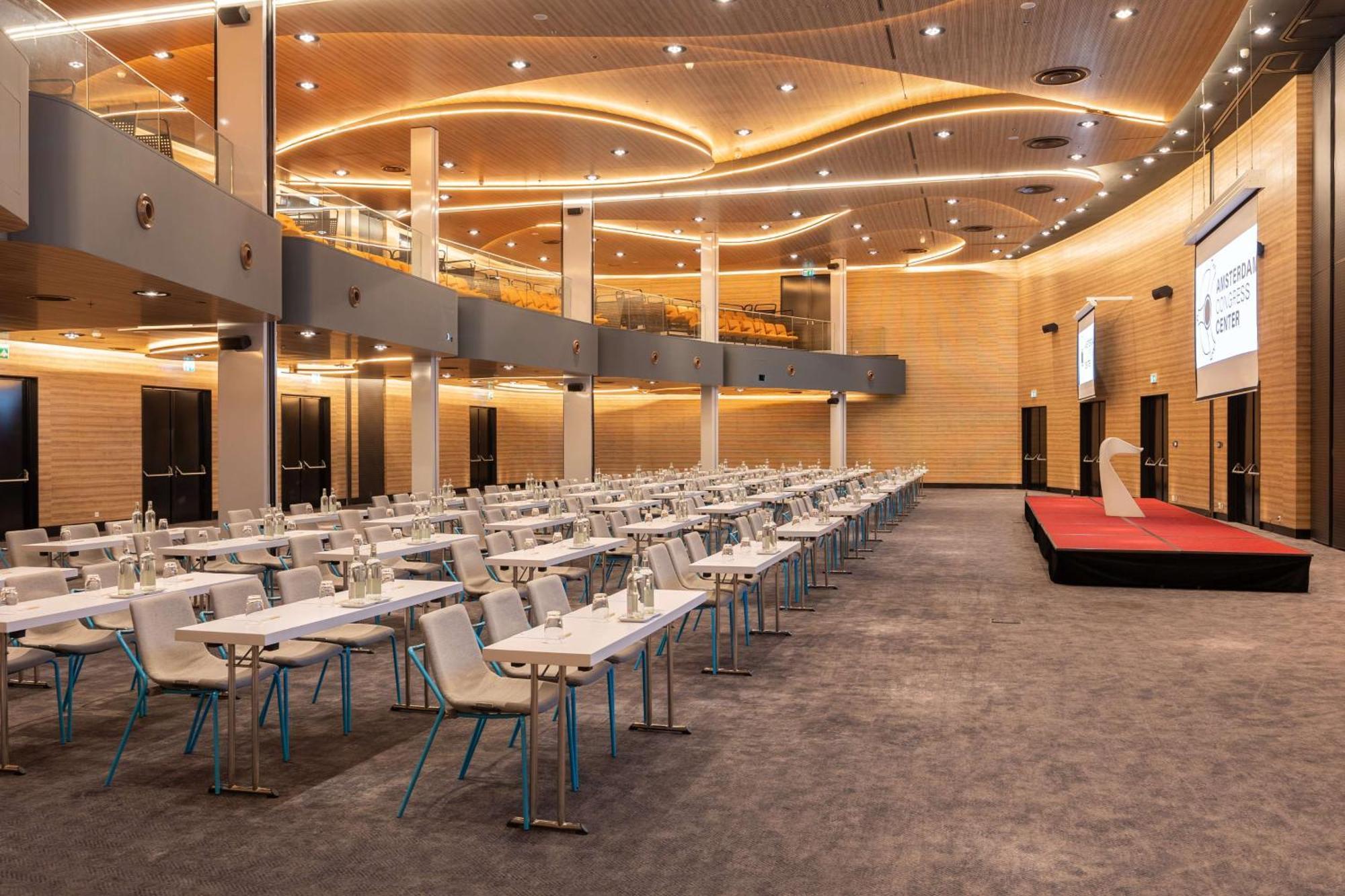 Park Inn By Radisson Amsterdam City West Esterno foto Amsterdam Congress Center