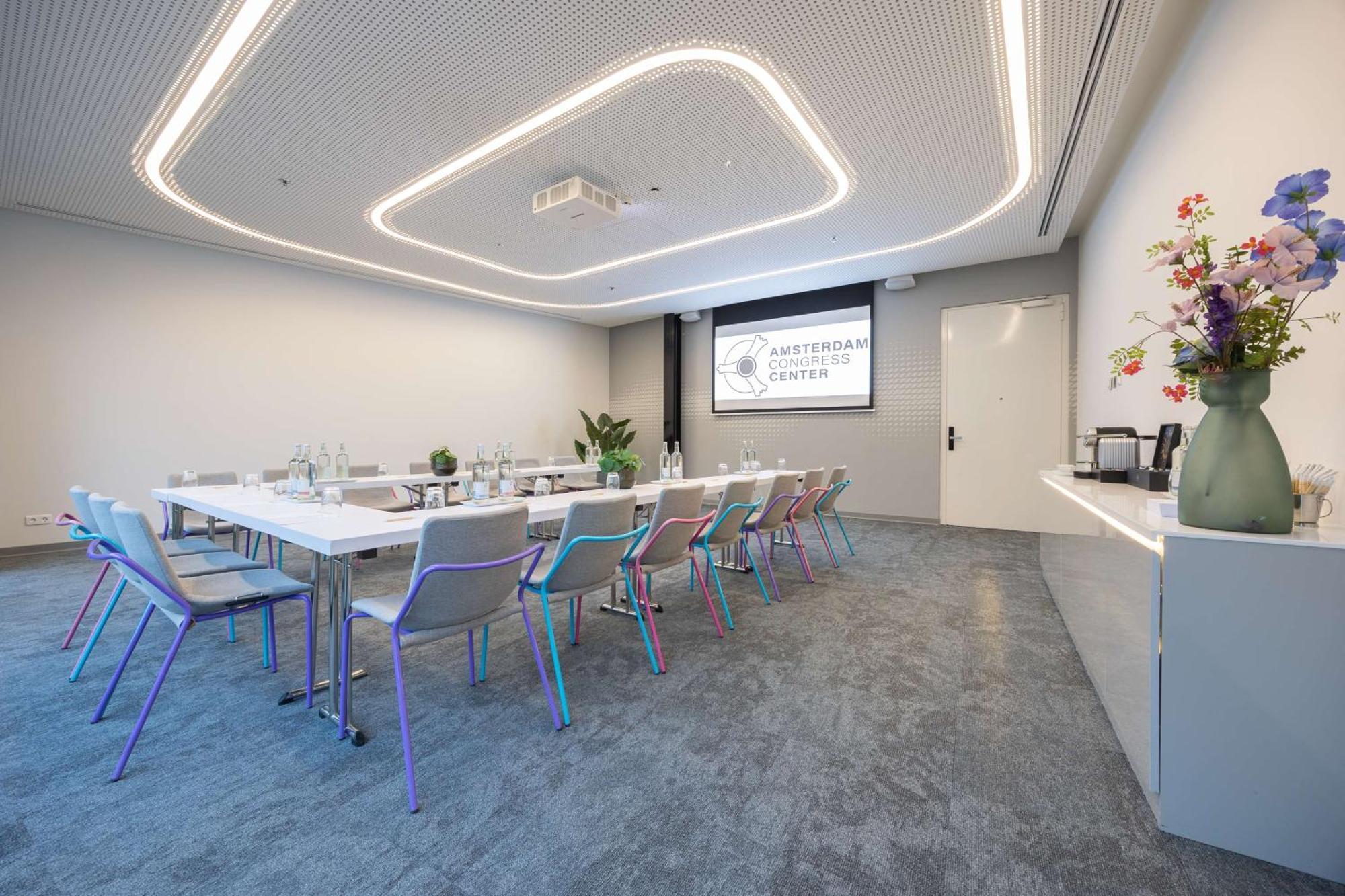 Park Inn By Radisson Amsterdam City West Esterno foto Amsterdam Congress Center