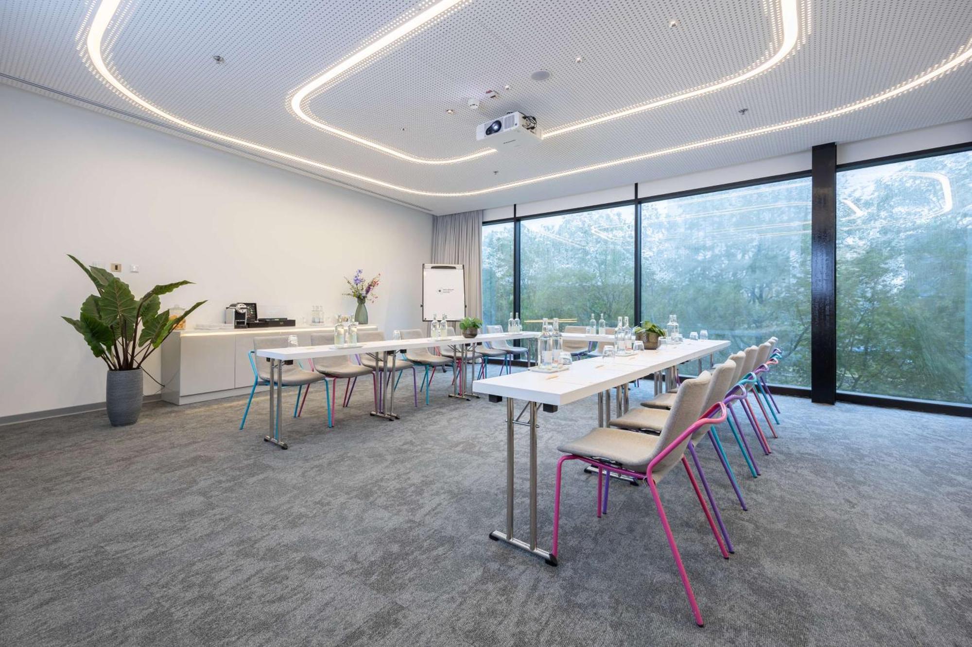 Park Inn By Radisson Amsterdam City West Esterno foto Meeting room