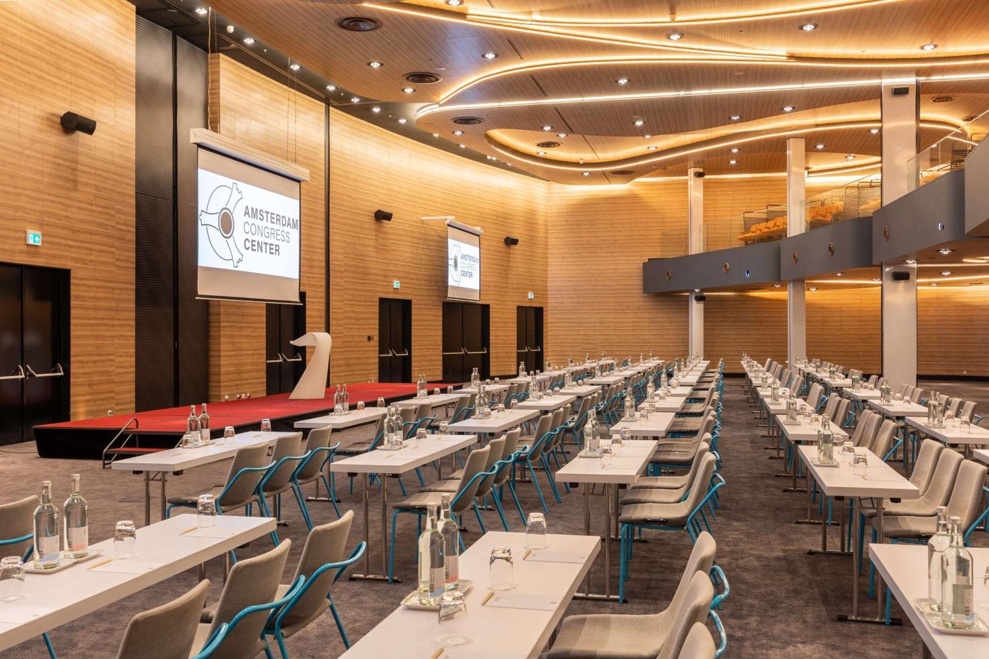 Park Inn By Radisson Amsterdam City West Esterno foto Amsterdam Congress Center