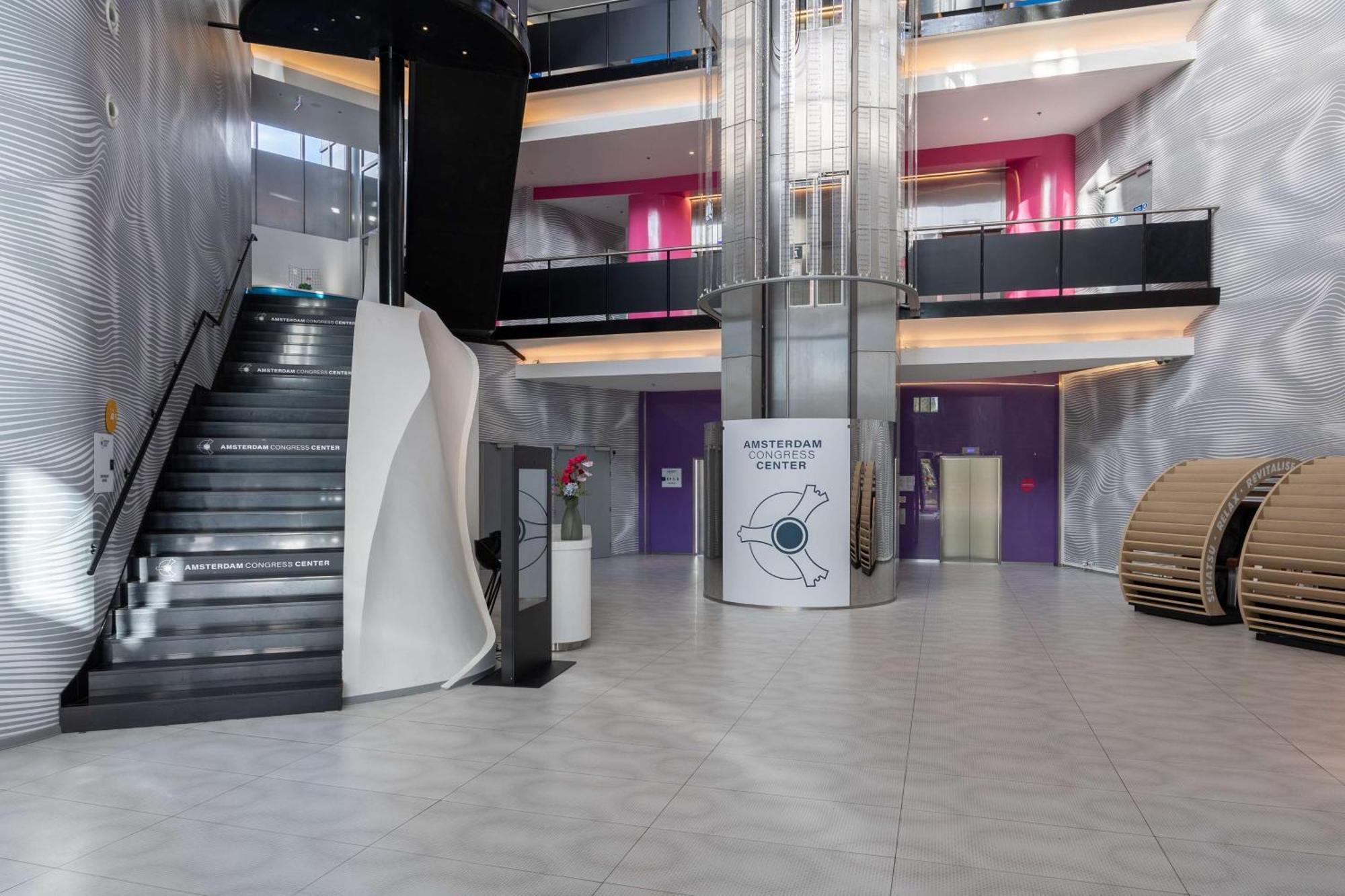 Park Inn By Radisson Amsterdam City West Esterno foto Amsterdam Congress Center